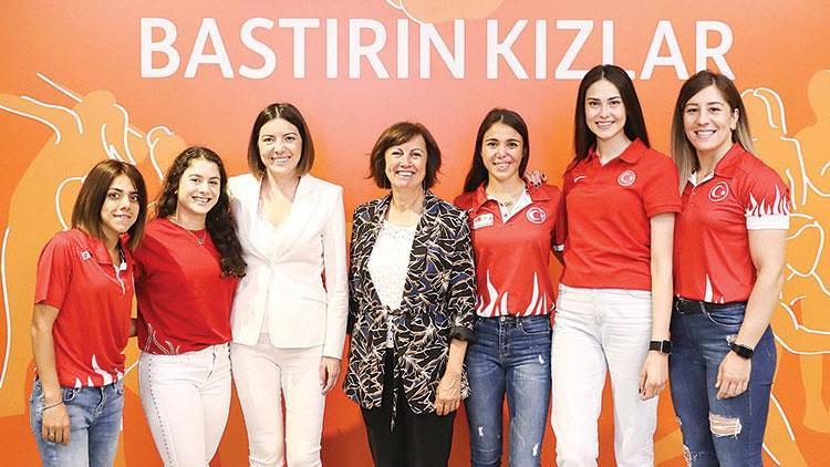 Bastırın kızlar ING Türkiye ve Olimpiyat Komitesi kadın sporcuları birlikte destekliyor
