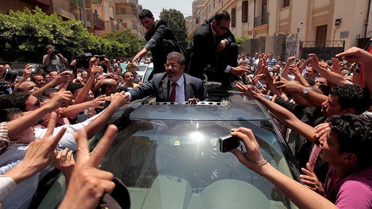 Mısır yönetiminin yasakları Mursinin ölümünü hızlandırdı