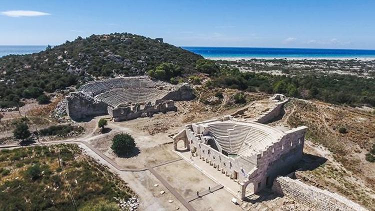 Patara Anıtı müzede kaldı