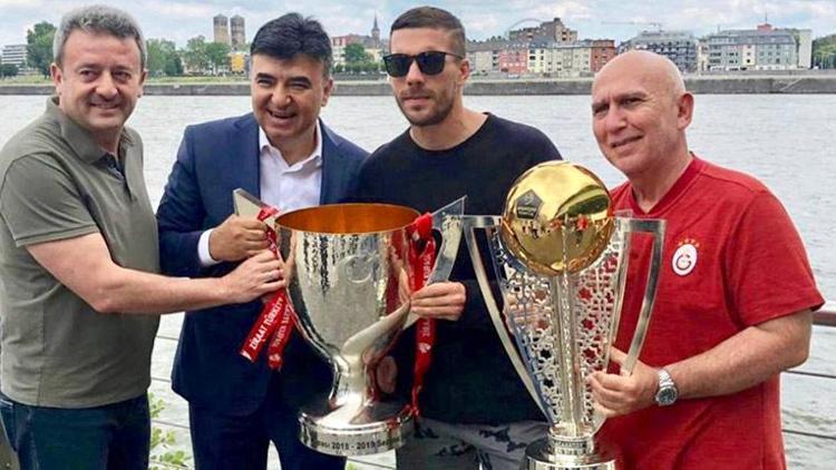 Lukas Podolski: Galatasarayı unutmam mümkün değil