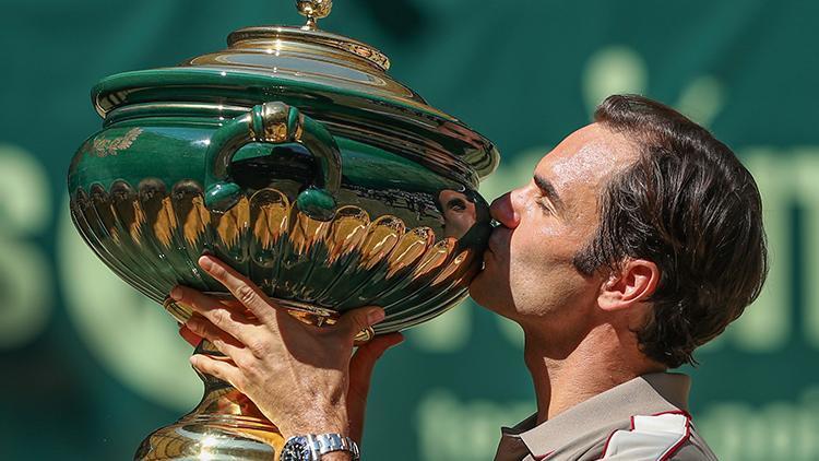 Federer, Halle Açıkta 10. kez şampiyon