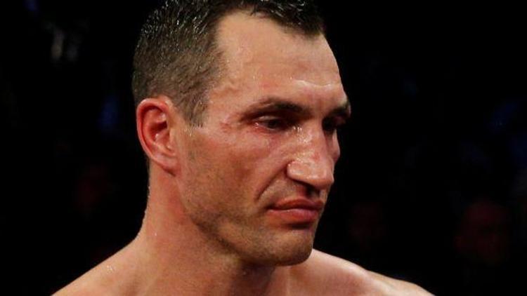 Wladimir Klitschko, yanan yatın içinden kurtarıldı