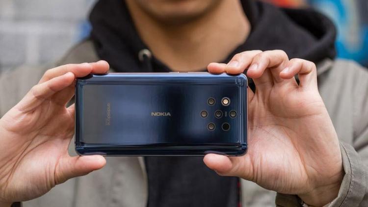 Nokianın 5 kameralı telefonunun yeni modeli göründü
