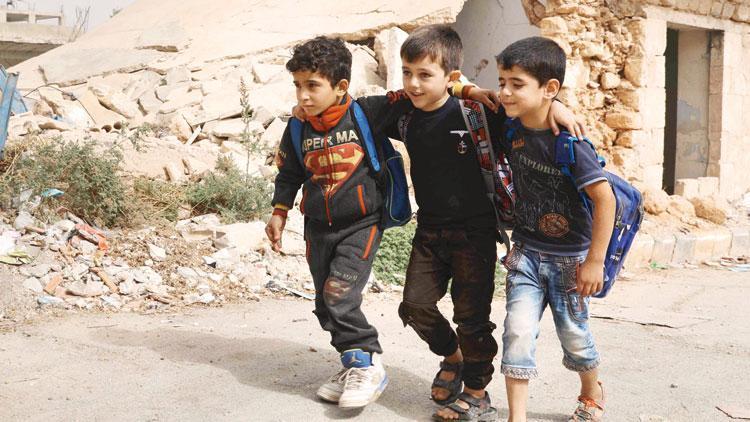 403 bin Suriyeli çocuk eğitim almıyor