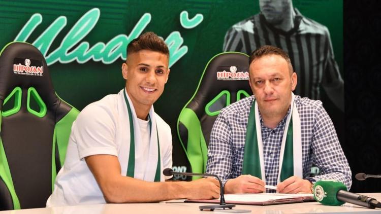 Konyaspor, Alper Uludağı transfer etti