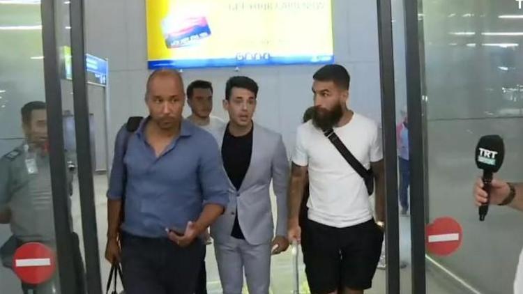 Jimmy Durmaz Galatasaray için İstanbula geldi