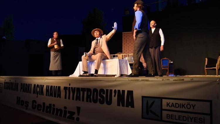 17. Kadıköy Belediyesi Tiyatro Festivali başladı