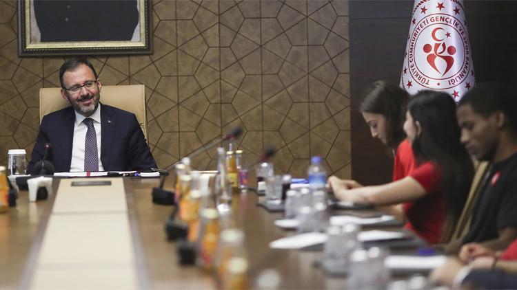 Spor Bakanı Kasapoğlu: Amacımız Türkiyenin bir spor ülkesi olması
