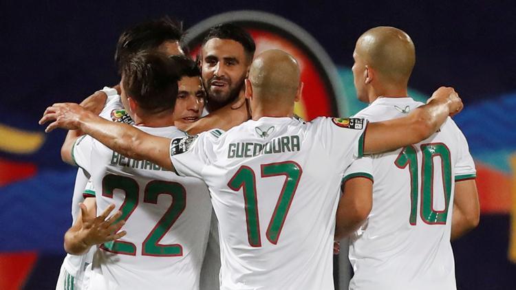 Gineyi 3-0 yenen Cezayir, çeyrek finale çıktı