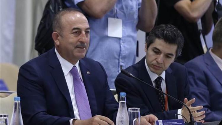 Bakan Çavuşoğlu’ndan önemli temaslar