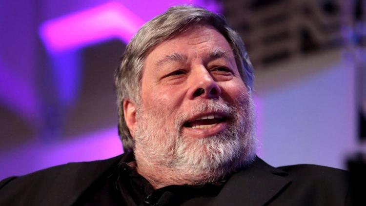 Appleın kurucusu Steve Wozniaktan Facebooku Silin çağrısı