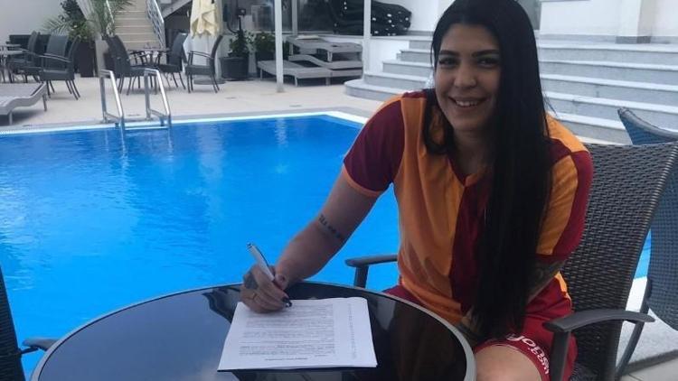 Tilbe Şenyürek Galatasarayda