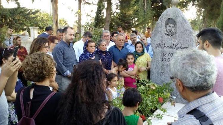 Ali İsmail Korkmaz, Hataydaki mezarı başında anıldı