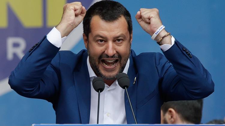 İtalyan aşırı sağcı lider Salviniye mermili zarf gönderildi
