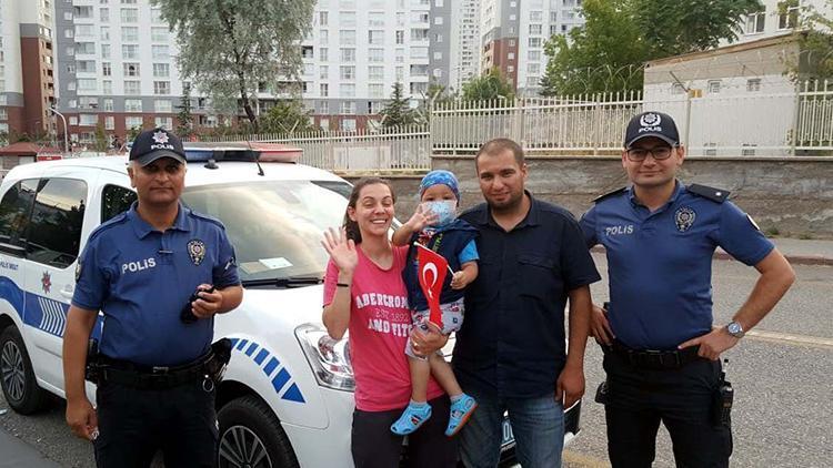 Ural, çok sevdiği polis sireni eşliğinde taburcu edildi