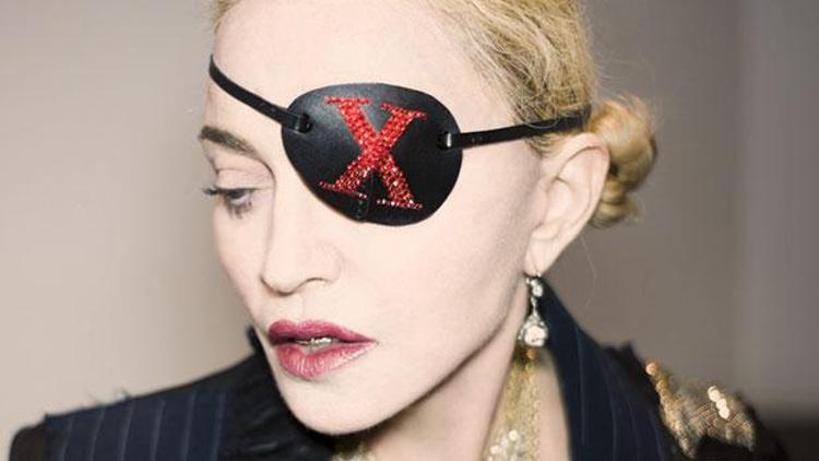 Madonna mücevherlerimin uğuruna inanıyor