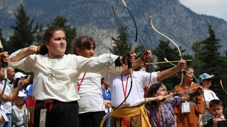 Okçulukta 18 yaş altı gençler Türkiye şampiyonası başladı