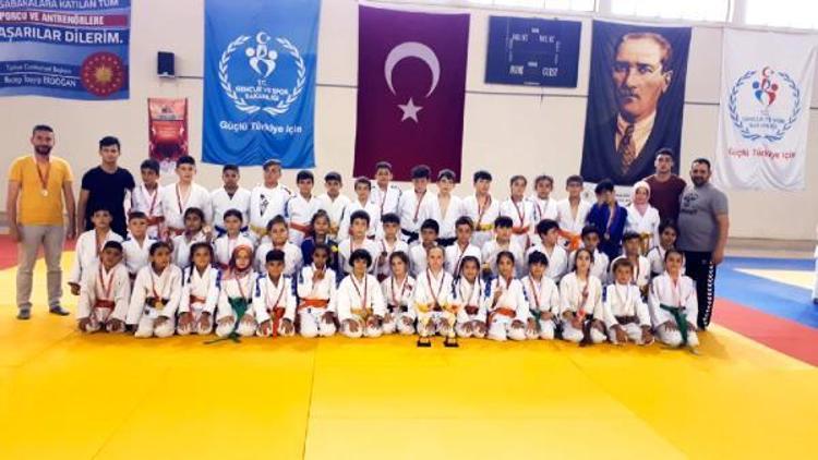 Konya Büyükşehir Belediyespor Judo Takımından büyük başarı