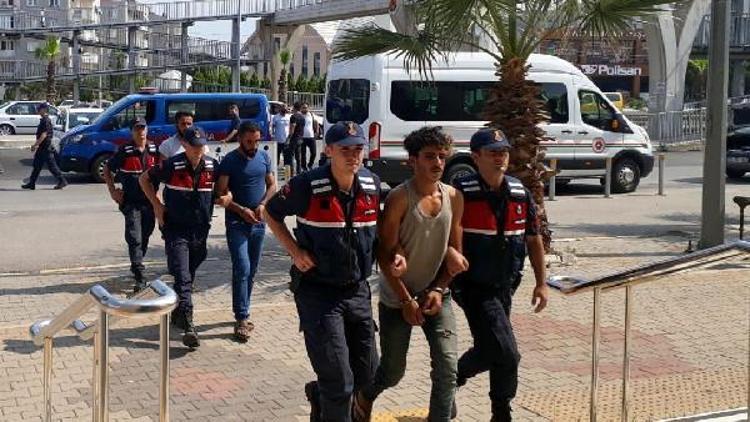 İzmirde terör operasyonunda 5 tutuklama