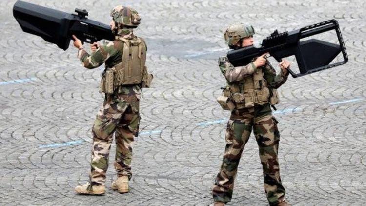 Fransız ordusu, bilim-kurgu yazarlarının hayal gücünden yararlanacak