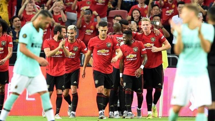 Manchester United, Interi tek golle geçti