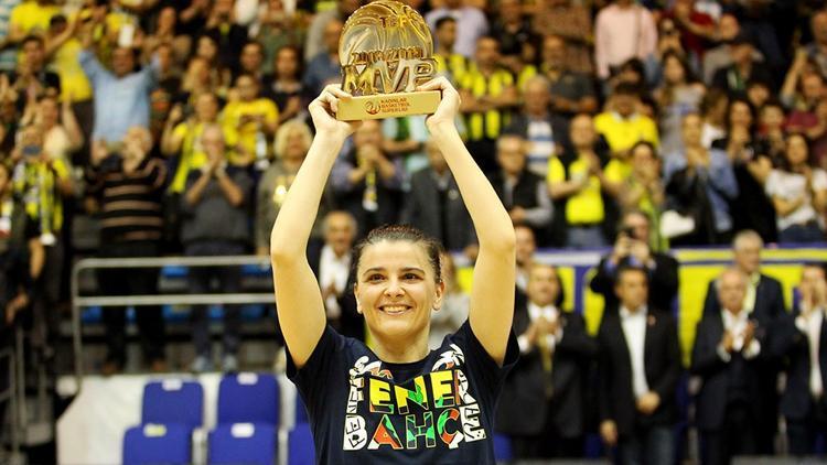 Jübilemde koçum Obradovic olsun