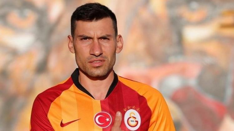 Galatasarayda Şener Özbayraklı depremi