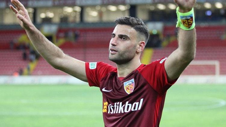 Galatasaray transfer haberleri | Deniz Türüç seçimini yaptı