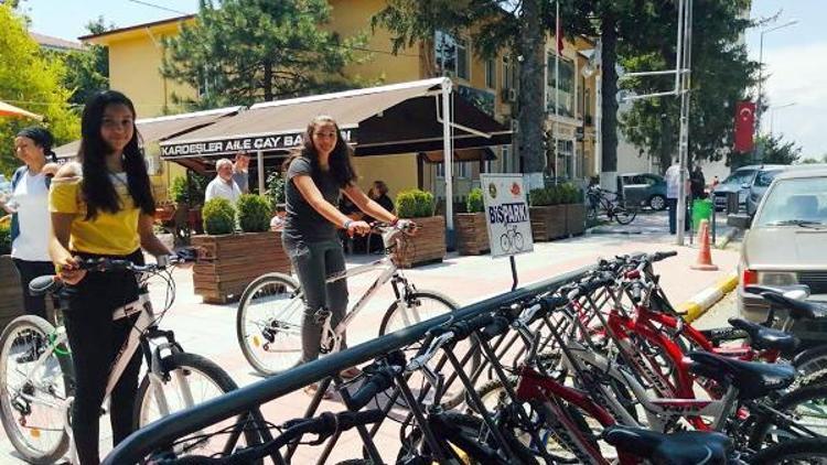 Vize Belediyesinden vatandaşlara ücretsiz bisiklet