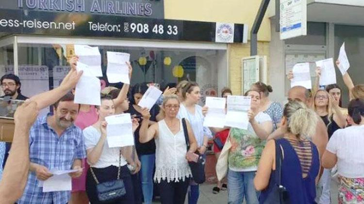 Türkçe ve Almanca ‘Hakkınızı helal edin’ yazıp bilet paralarıyla kaçtı