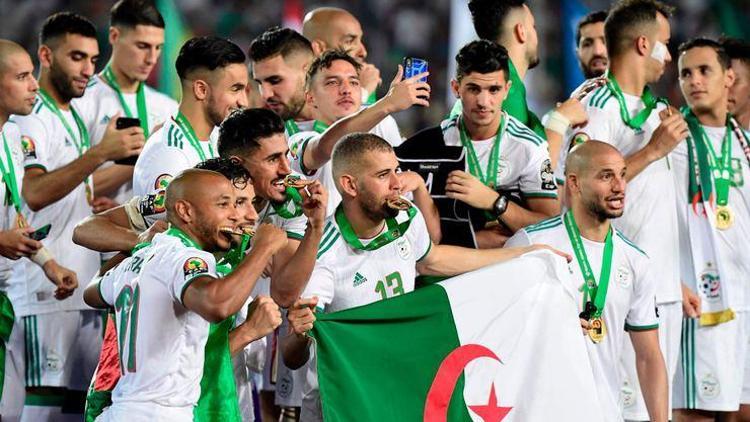 FIFA dünya sıralamasında Cezayirden büyük çıkış