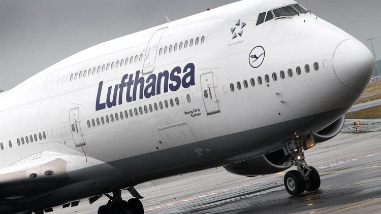 Lufthansa Grubunun ikinci çeyrekte net karı yüzde 70 düştü