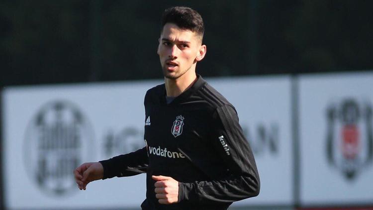 Beşiktaş, Alpay Çelebiyi Kayserispora kiraladı