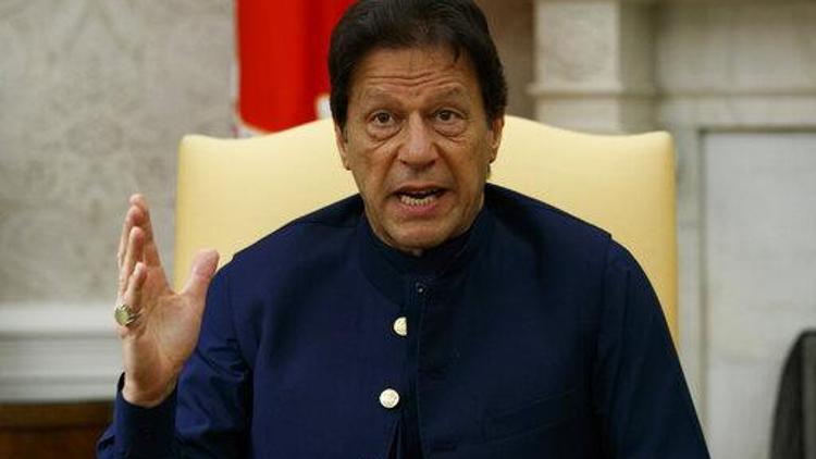 Son dakika... Pakistan lideri İmran Khandan önemli karar
