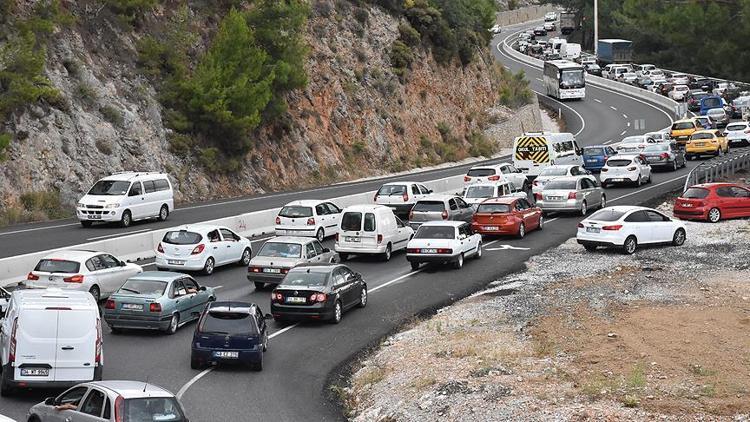 Sürücülere bayram tatili uyarısı