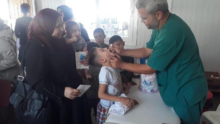 Suriyeye bayramlaşmaya giden 1601 çocuğun eksik aşısı tamamlandı