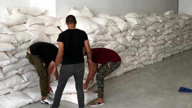 İstanbula götürmediği 27 ton şekerle Mersinde yakalandı