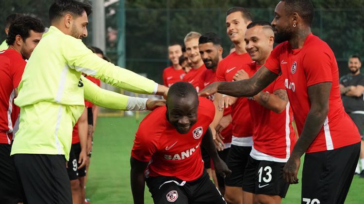 Gazişehir Gaziantepte Fenerbahçe maçı hazırlıkları