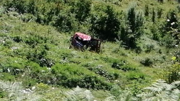 Zonguldak’ta otomobil şarampole devrildi: 5 yaralı