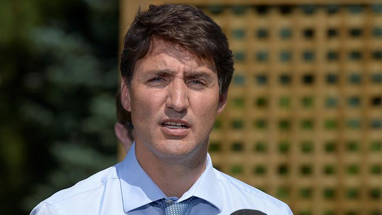 Kanada Başbakanı Trudeau etik kuralları çiğnediğini itiraf etti