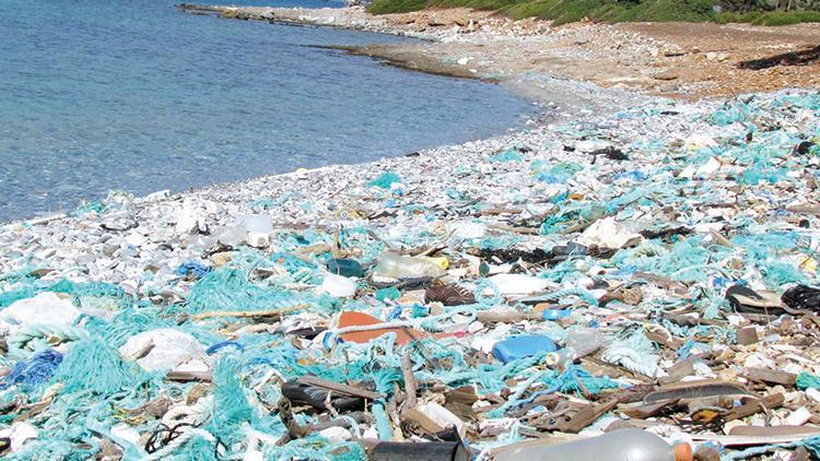 Kıyılarına en çok plastik atık taşınan ikinci ülkeyiz... Teklif: Yasaklansın