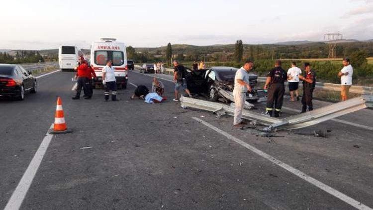 İzmir-İstanbul Otoyolunda kaza: 2 ölü, 2 yaralı