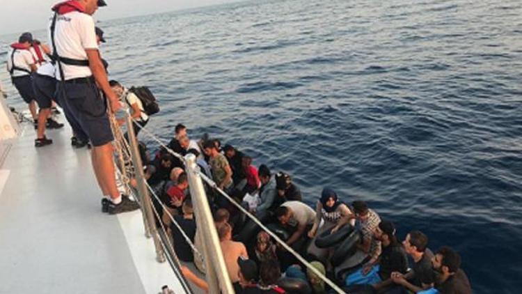 Kuşadasında denizde toplam 56 kaçak göçmen yakalandı