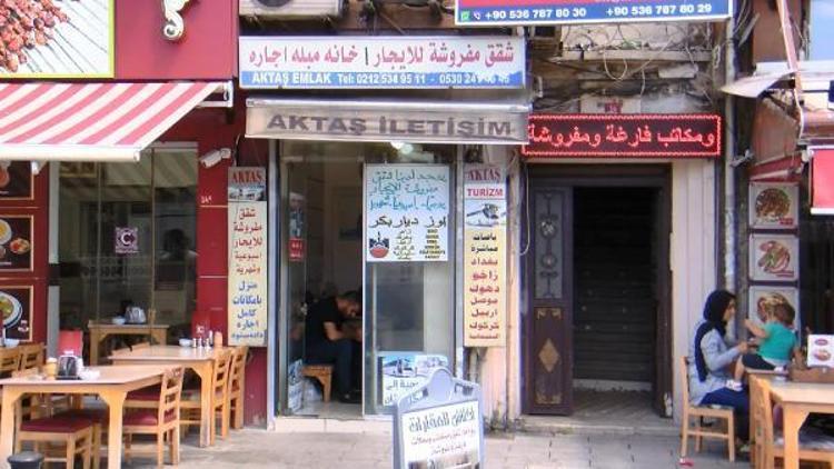 İstanbul Aksarayda yine birçok tabela Arapça