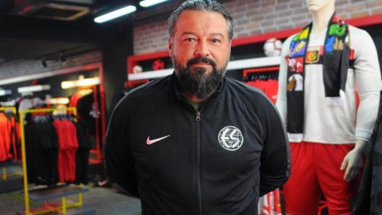 Eskişehirspor’da istifa eden Osman Taş, geri döndü