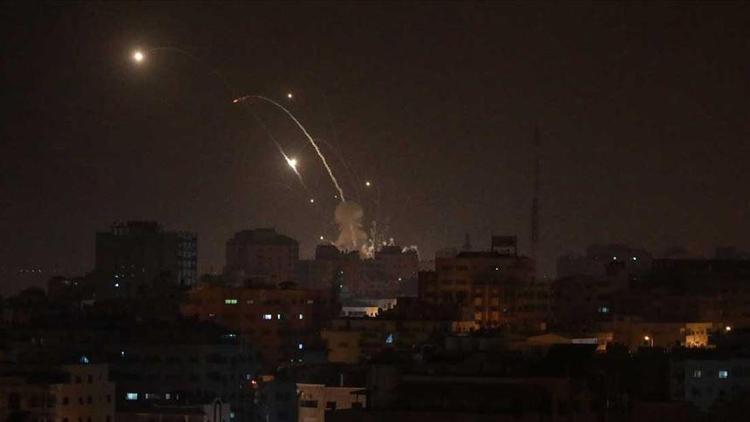 İsrail: Suriyeden roket atıldı