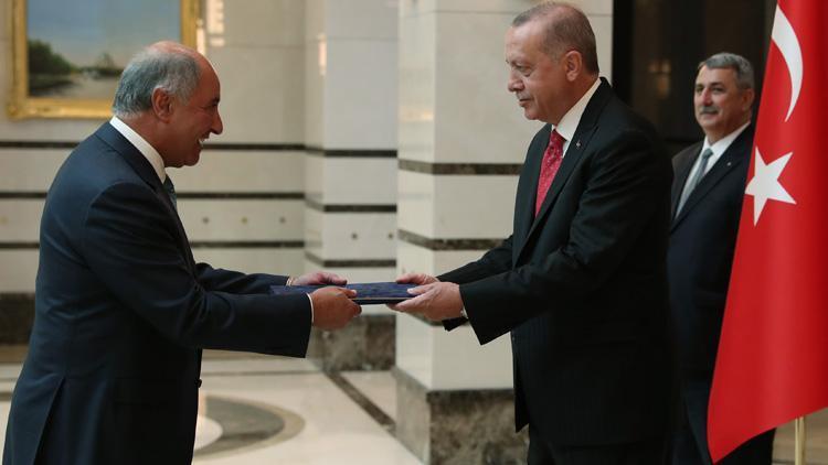4 ülkenin büyükelçisi Cumhurbaşkanı Erdoğan’a güven mektubu sundu