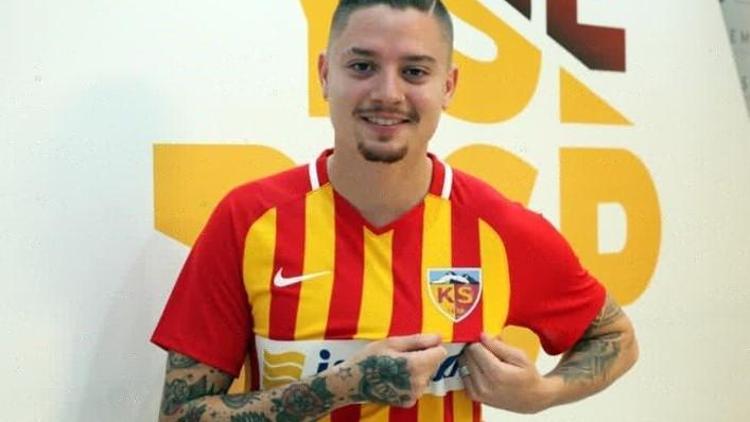 Son dakika transfer haberleri: Kayserispor Adryan Tavarese imzayı attırdı