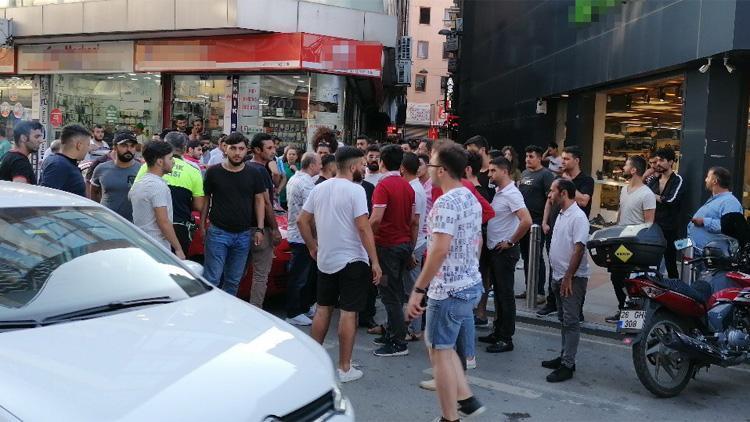 Kocaeli’de dehşet Biri kurşunladı, diğeri boş kovanları topladı