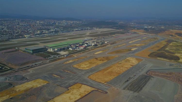 Sabiha Gökçen Havalimanı’nda ikinci pistin yapımı sürüyor